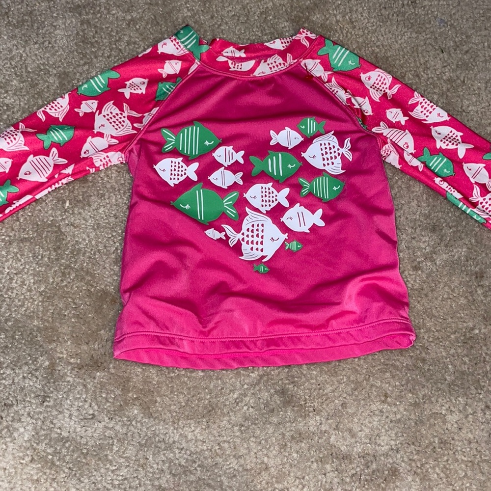 🐠Pink fish rash guard top